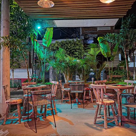 Urban Hostal Bar Bucaramanga Buitenkant foto